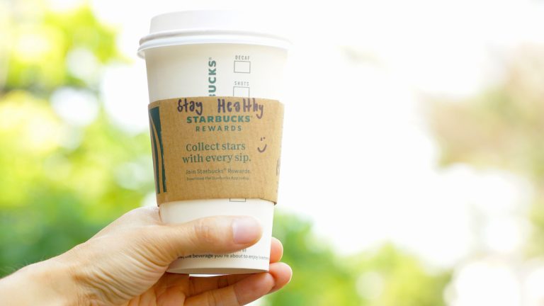 Starbucks Baristas Don't Choose to Write Messages on Your Cup