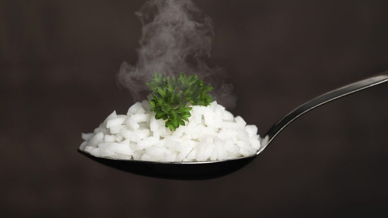 Why Reheating Rice in the Microwave Can Affect Its Texture