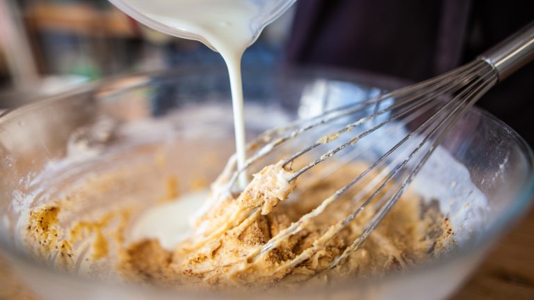 Does the Fat Content of Milk Affect Baking?