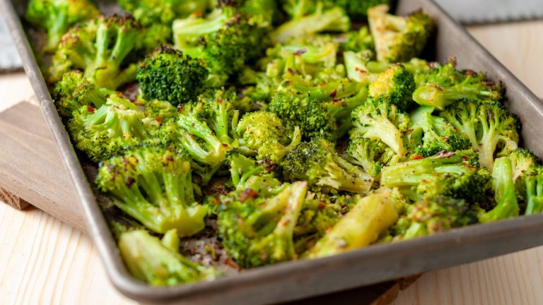 Transform Broccoli into a Dazzling Dish with the Cacio e Pepe Twist