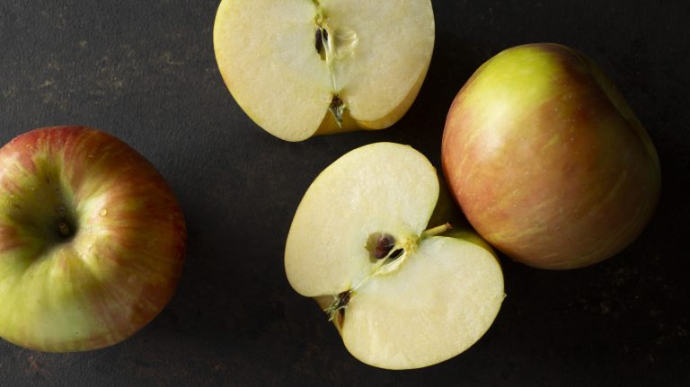 Why Honeycrisp Apples No Longer Taste the Same as You Remember