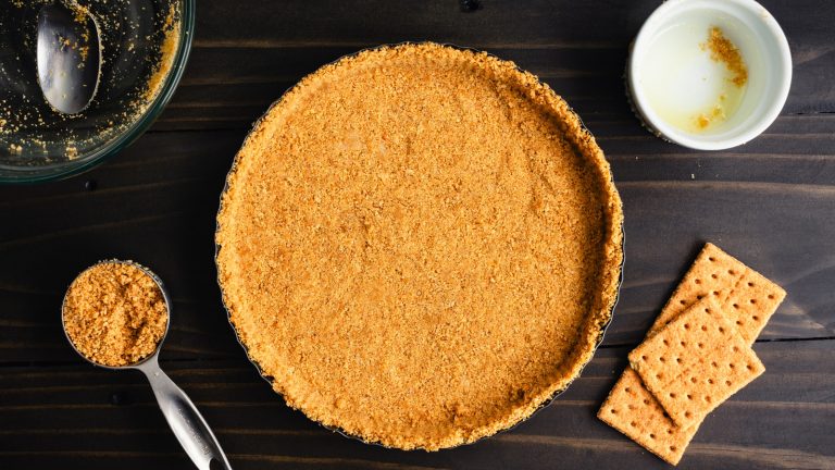 The Simple 3-Ingredient Recipe for an Ideal Cookie Pie Crust