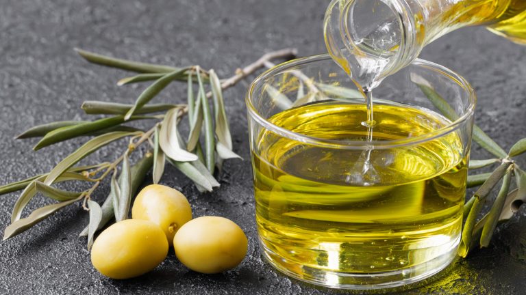 Is Drinking Olive Oil Actually a Good Idea?