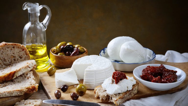 Why Olive Oil Should Definitely Be Included on Your Cheese Board