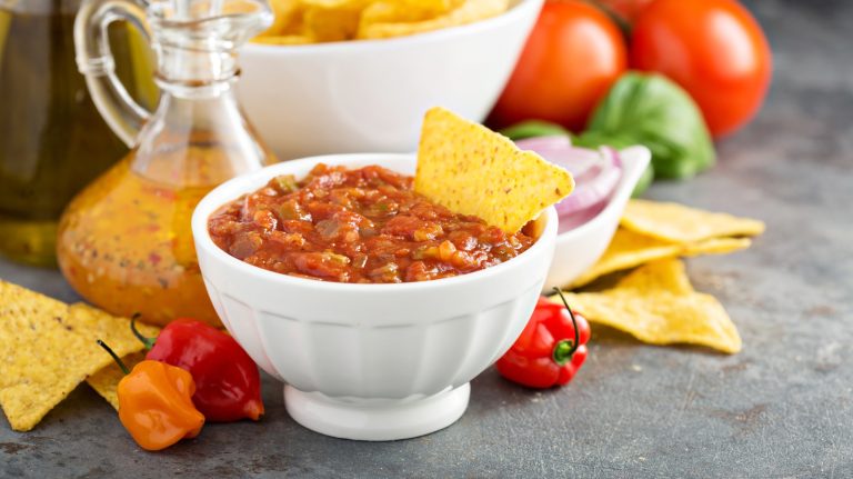 The Perfect Ratio for Consistently Restaurant-Quality Salsa