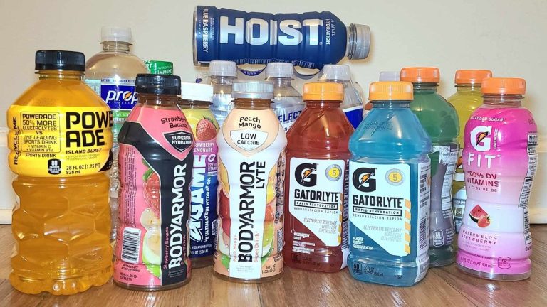 14 Delicious Electrolyte Drinks You Can Find at the Grocery Store