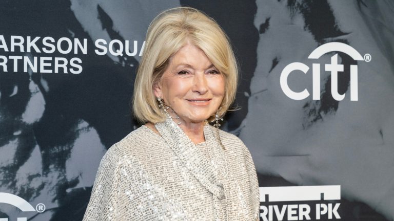 Martha Stewart's Brilliant Use of Mason Jars