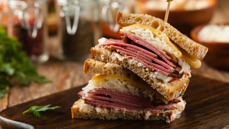 The Ultimate Method for Serving Reuben Sandwich Flavors to a Crowd