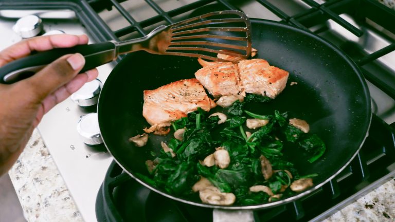 The Simple Method to Check If Your Fish Is Cooked Without Any Tools