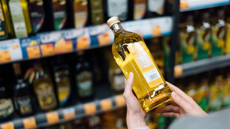 How Shopping for Olive Oil and Wine Shares Similarities
