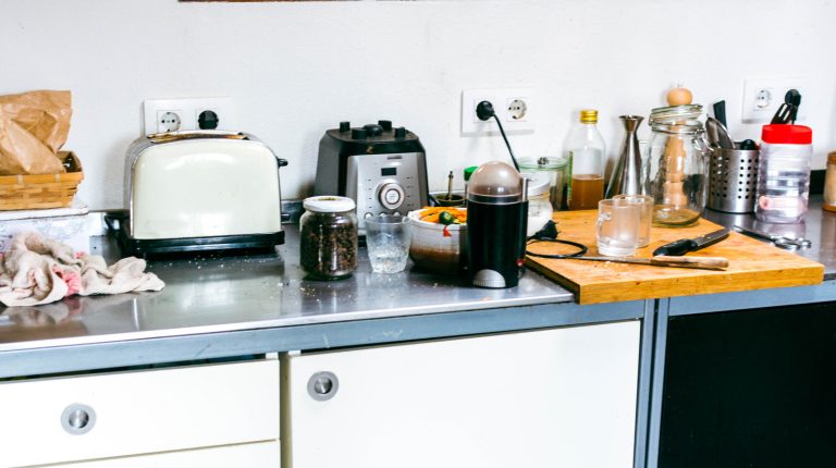 Understanding Kitchen Appliance 'Garages' (And Why You Might Want One)