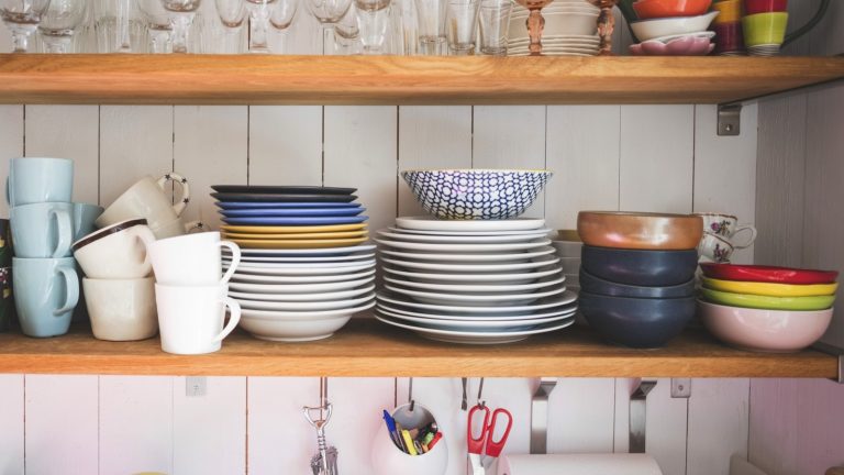 The Luxury Dinnerware Brand Easily Recognizable at Thrift Stores